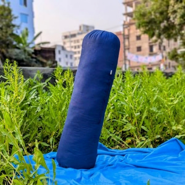 ১ টি কোল বালিশ